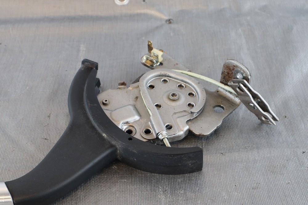 2008 MITSUBISHI LANCER EVOLUTION X GSR OEM PARKING BRAKE HANDLE E-BRAKE *SCRATCH