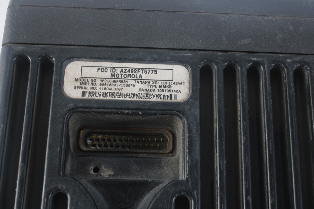 Motorola M02UCH6RR6BN Radio Transceiver Base