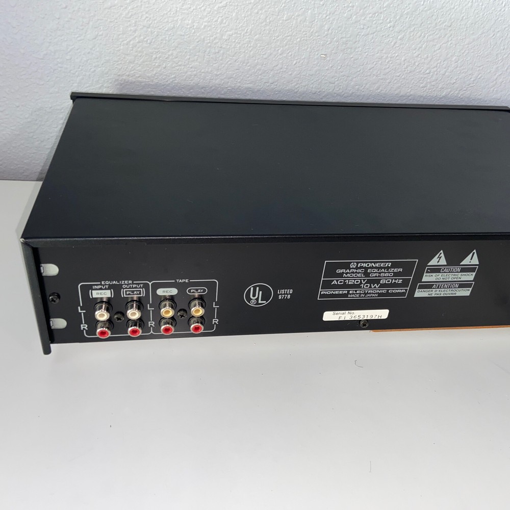 Pioneer 7 Band Equalizer Model GR-560