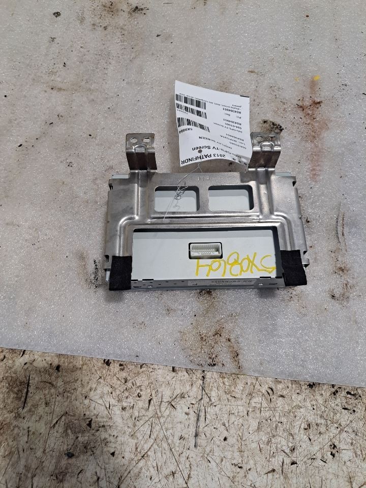 Rear 2013 Pathfinder Display Screen Sku#4304951