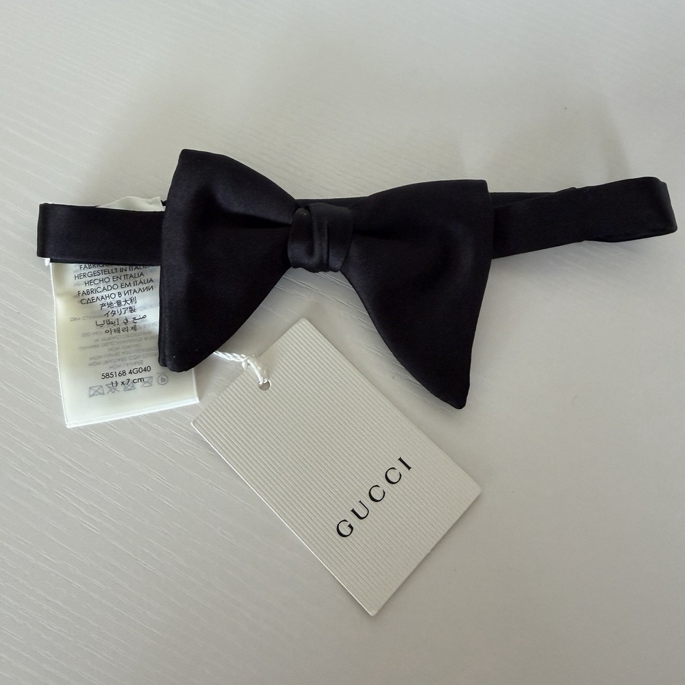 NWT GUCCI BOW Black SILK 100% Authentic