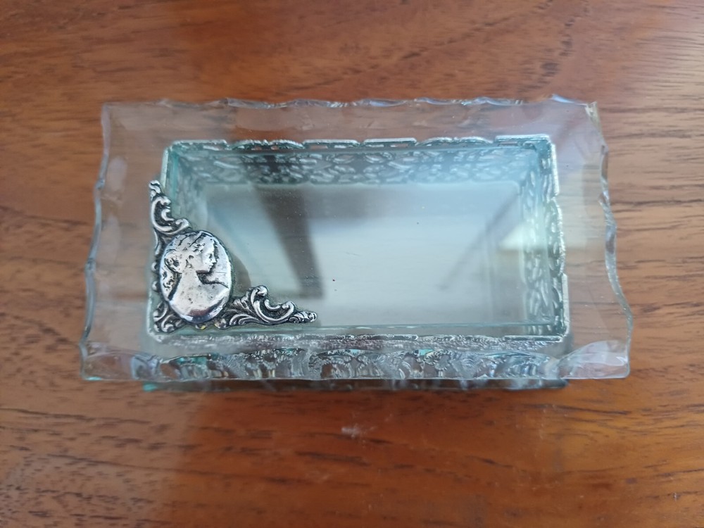 Continental glass and Filigree silver Patch/Trinket Box