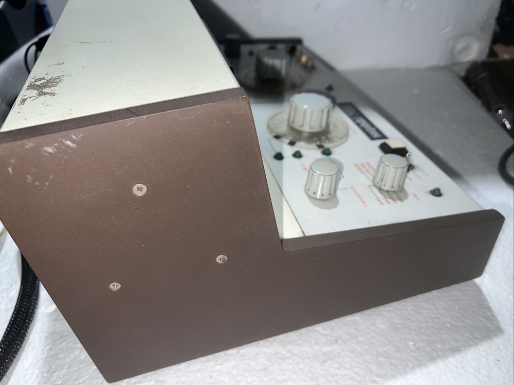 AUDIOMETER-AMPLAID 702 AUDIOMETER