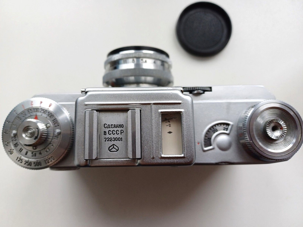 RUSSIAN USSR "KIEV" CAMERA