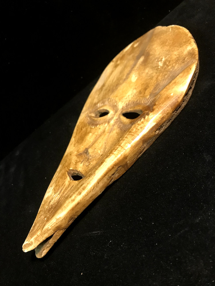 Carved Mask 10 x 5
