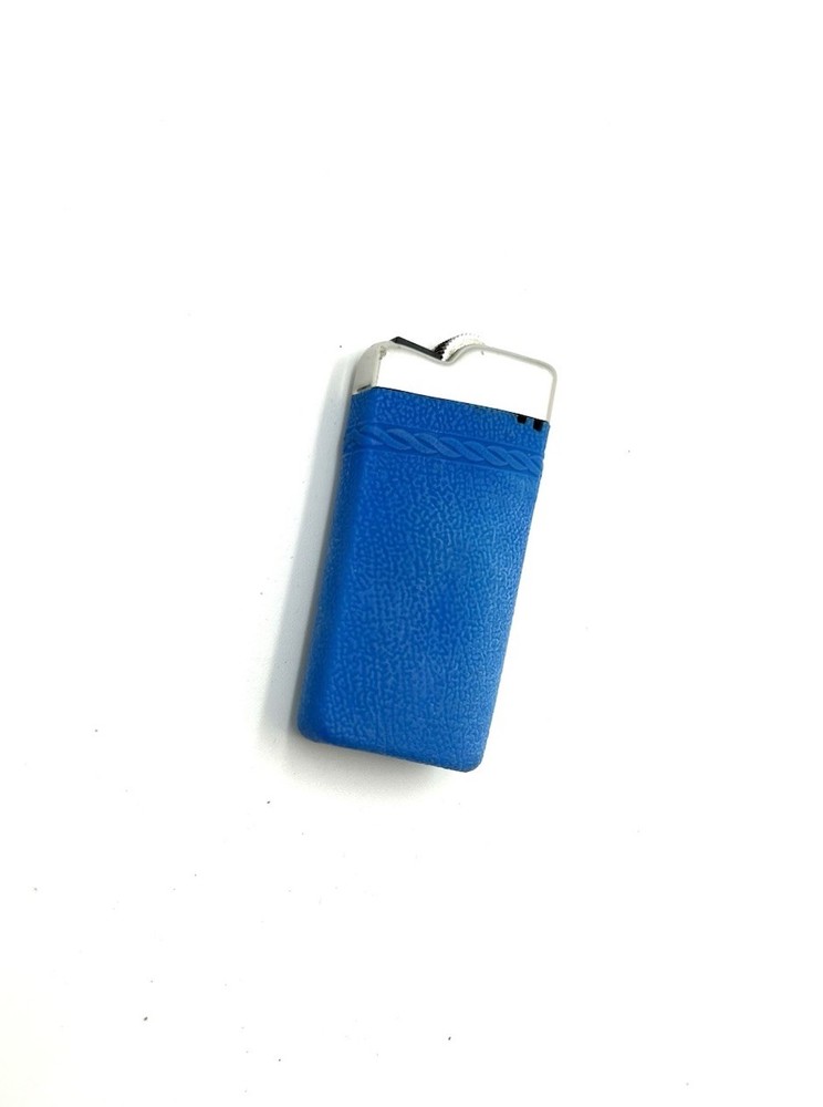 Ronson Vintage Lighter Varaflame Super Blue Refillable Used Untested Plastic