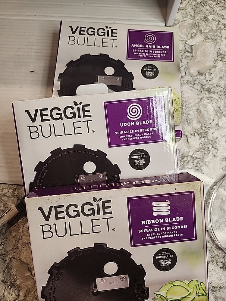 Magic Bullet Veggie Bullet VB-102 Electronic Food Processor Needs Pushers