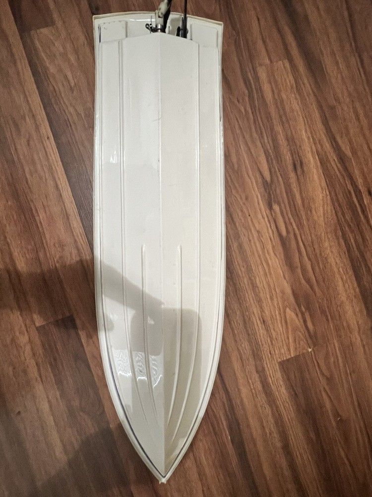 Traxxas nitro vee Boat Vintage