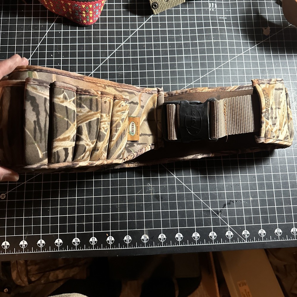 Avery 12GA 25Rds hunting ammo belt