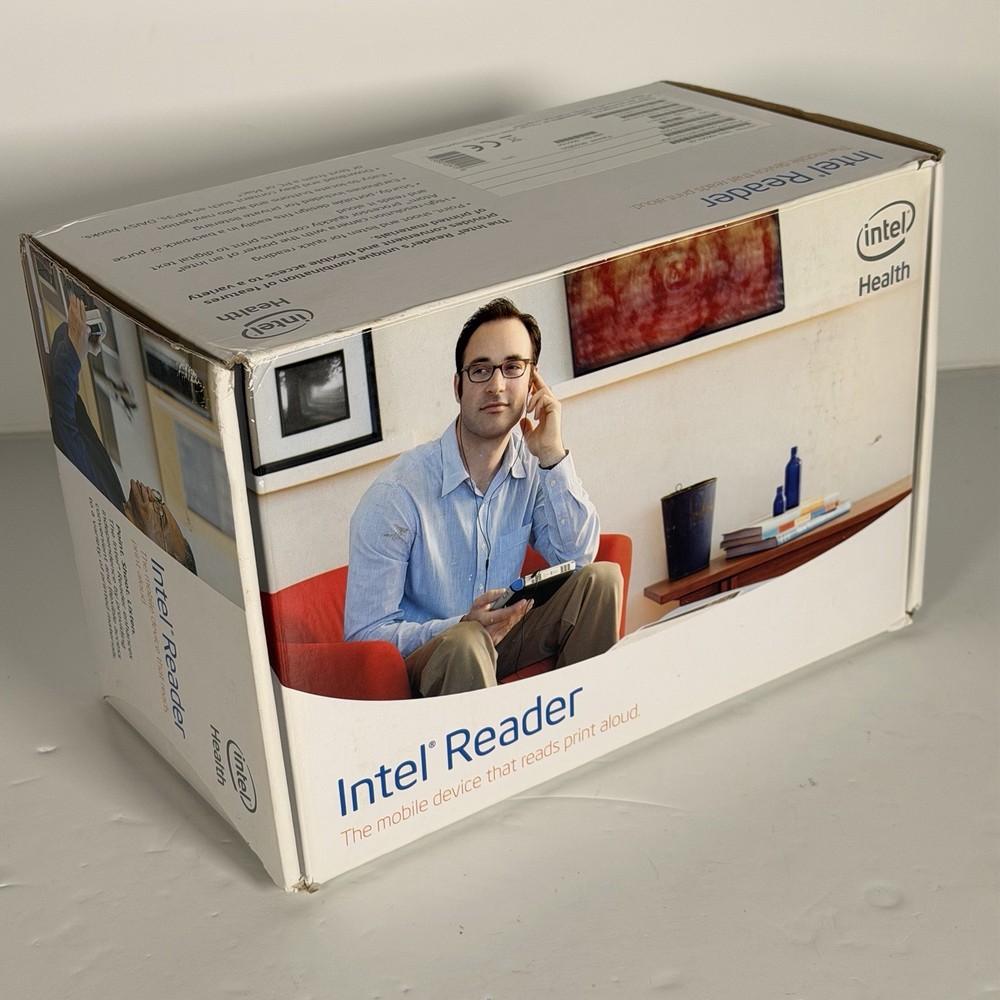 Intel Reader by Intel Health Complete Kit w Box, Adapter, Case, Etc. - Tested
