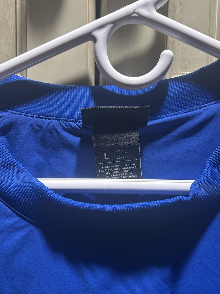 Burton Carbonate Short Sleeve Insulator
