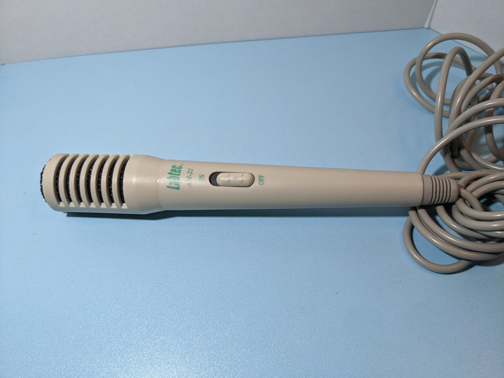 Labtec AM-22 Handheld Microphone 3.5mm Jack Vintage