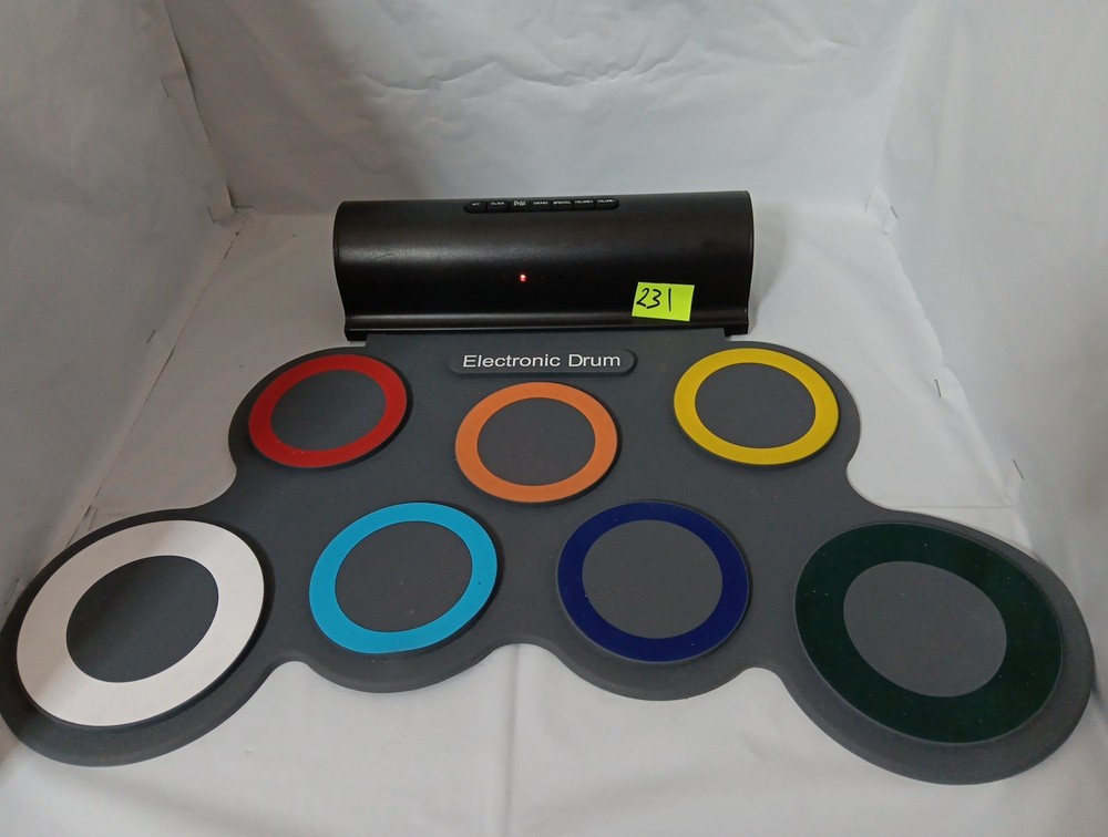 Electronic Drum Set With Speaker
