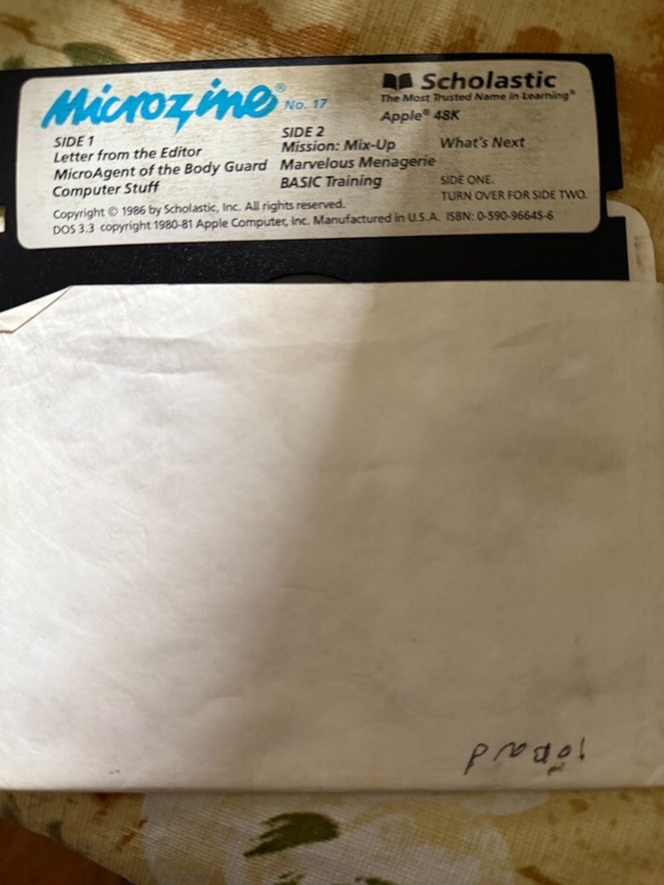 Apple 5.25 Software - MICROZINE NO. 17 by Scholastic PLUS Math Blaster Plus