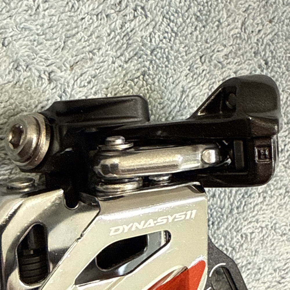 SHIMANO XT FD-M8020-E 2x11 E-Type Side-Swing Front-Pull Front Derailleur[caw]