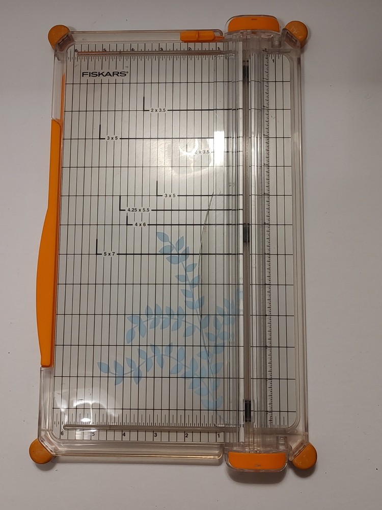 FISKARS SureCut Deluxe Paper Trimmer Cutter 12"