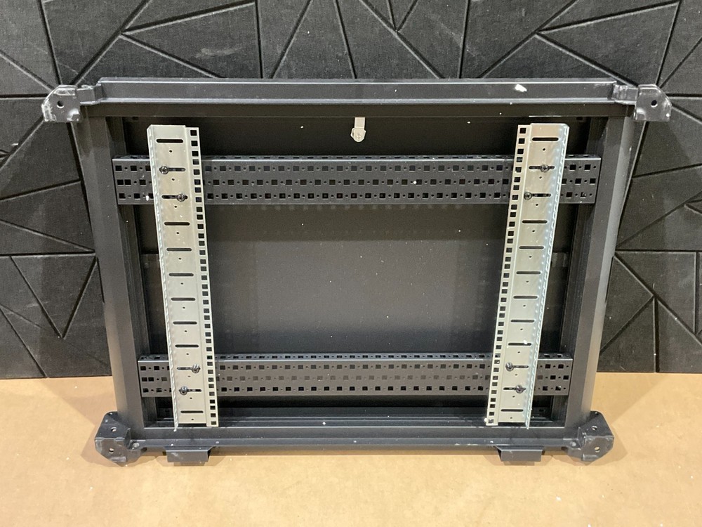 StarTech Server Equipment Rack 12U RK1236BKF 🇺🇸✨🇺🇸✨ NEW! SEALED INSIDE!