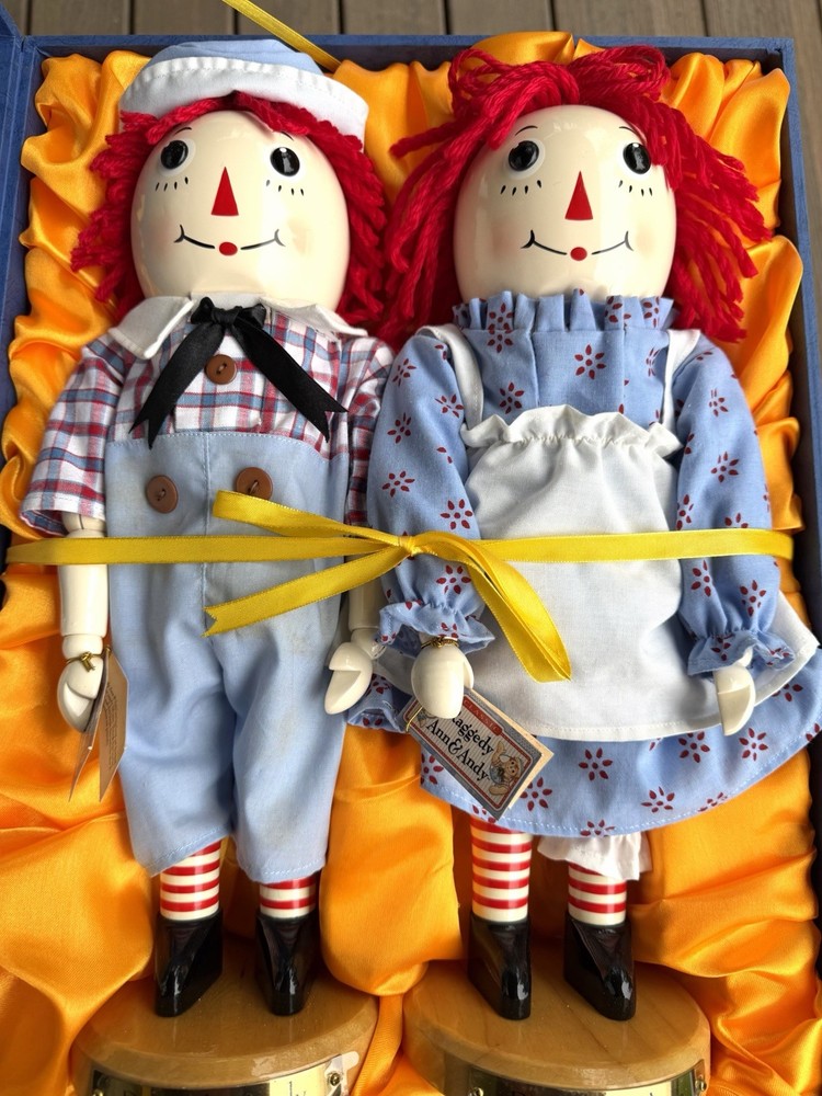 New Sterling & Camille - Raggedy Ann & Andy Nutcrackers 2003