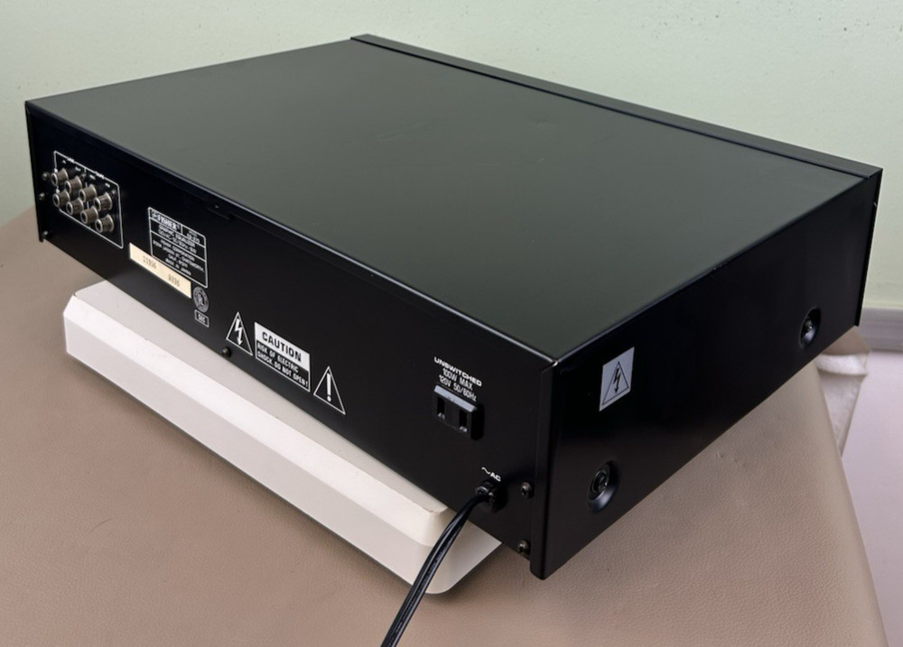 FISHER EQ-275 EQUALIZER