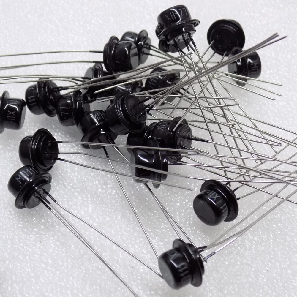 10x MP111 МП111 SILICON NPN TRANSISTOR