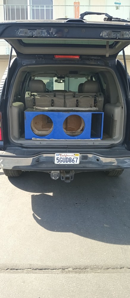 Dual 12" Su Woofer Box W/ Subs.