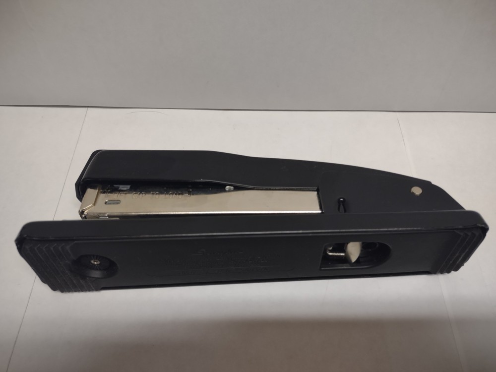 Swingline Stapler # 444 Black