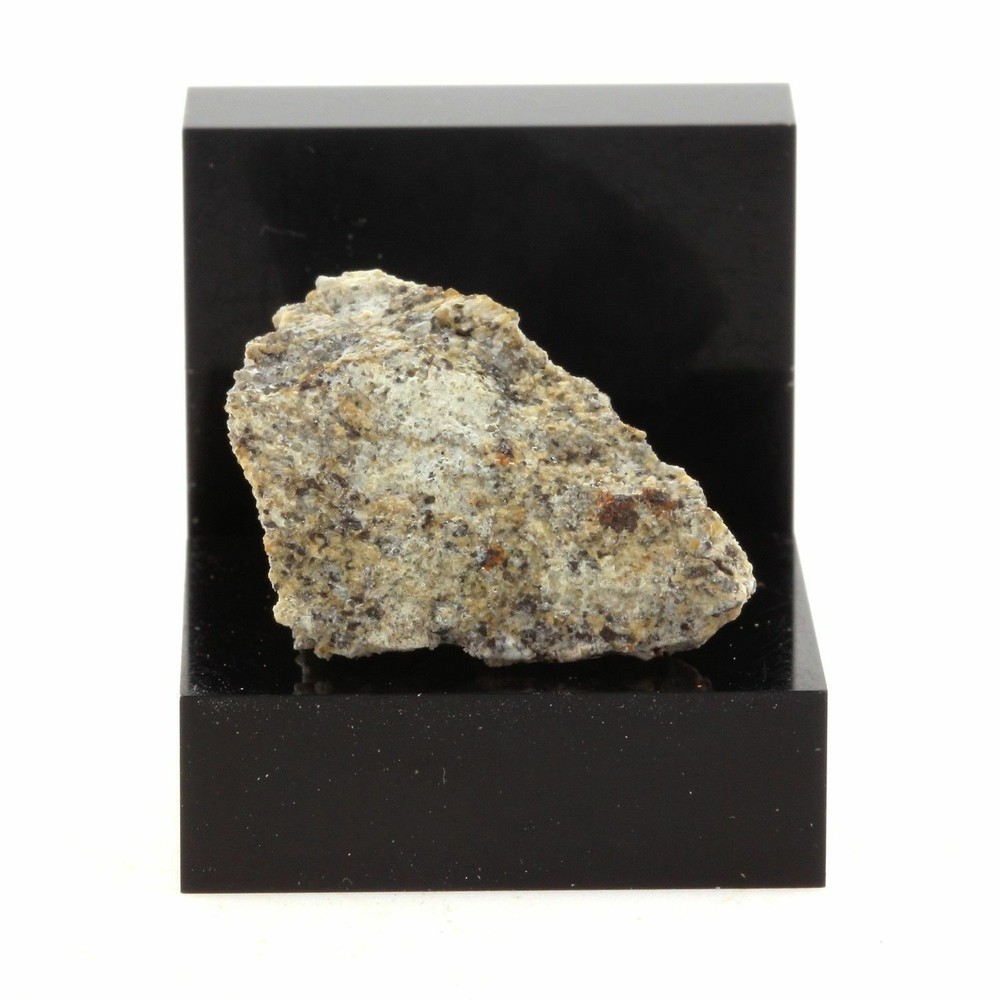 Hendricksite. 21.9 Ct. Gouverneur, New York, USA.