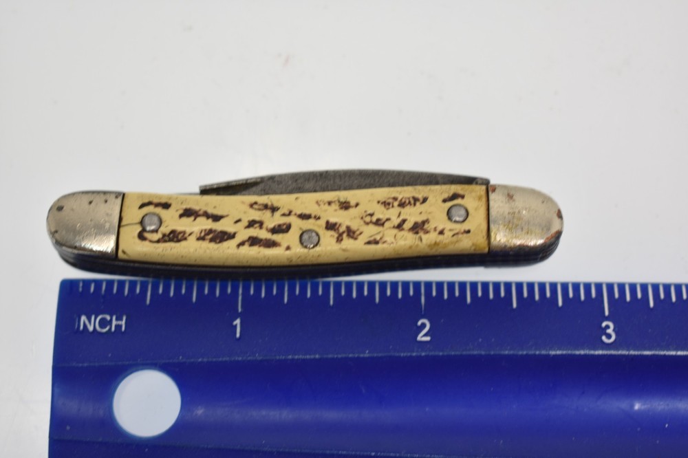 Vintage Colonial pocket knife