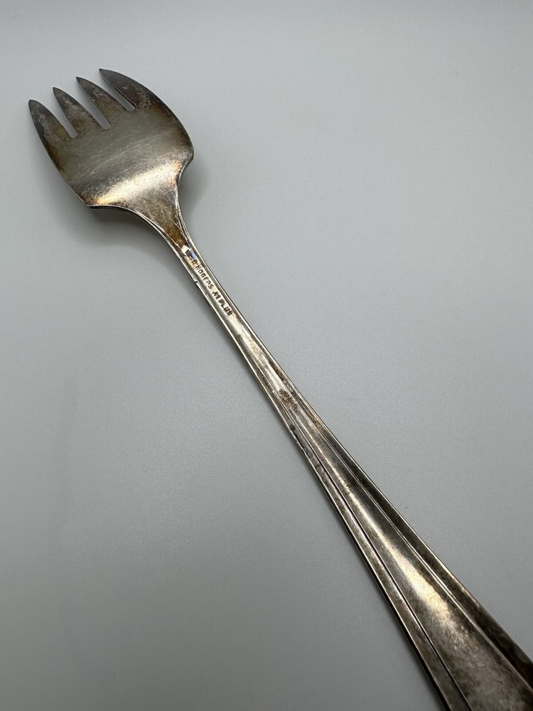 Vintage Wm Rogers Cold Meat Fork 8.5”