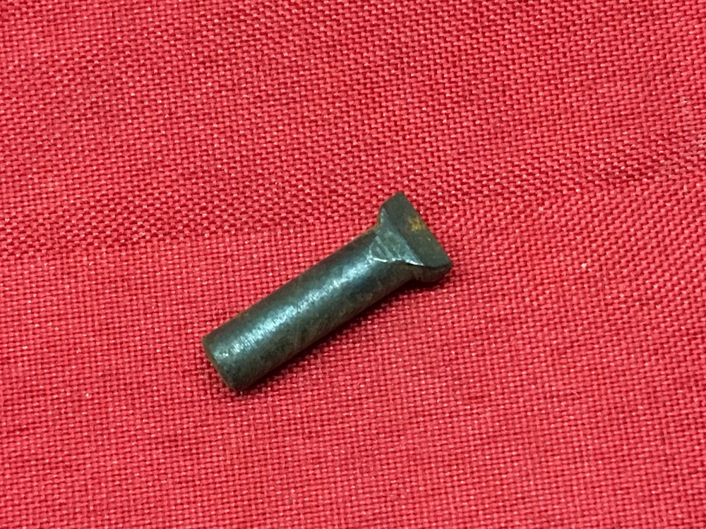 Remington Model 12 / 121 Extractor Plunger