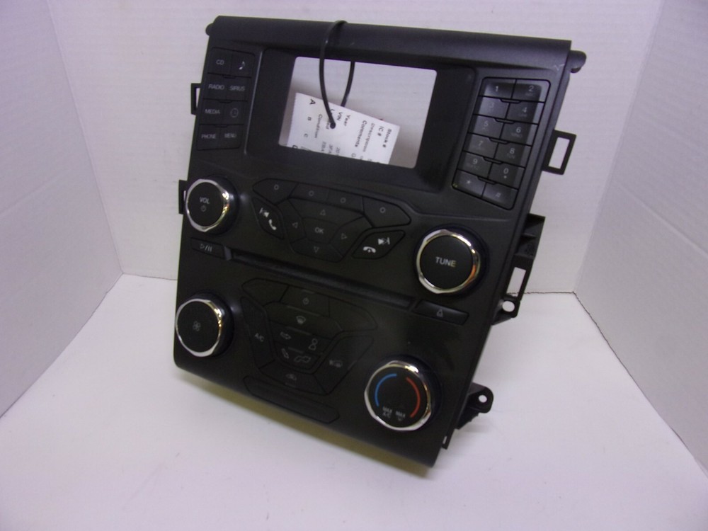 FORD FUSION 2016 A/V Equipment control panel