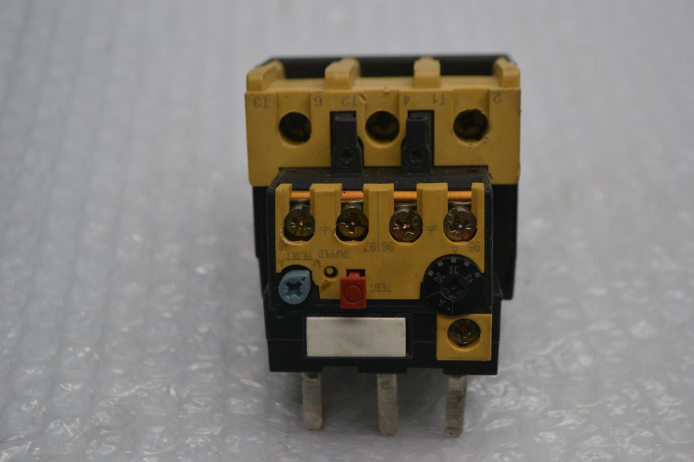 ALLEN BRADLEY 195-CPC45 SER.B RELAY 30-45A UNMP