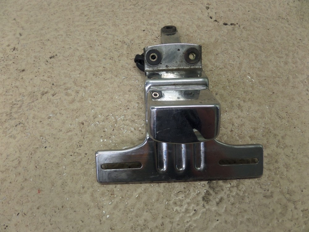 1986 SUZUKI VS700 LICENSE PLATE LIGHT