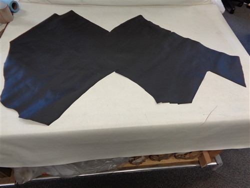 LEATHER HIDE BLACK SMOOTH 41" X 37 1/2"