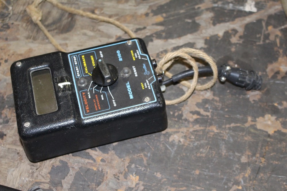 SWOFFER 2100 VELOCITY METER