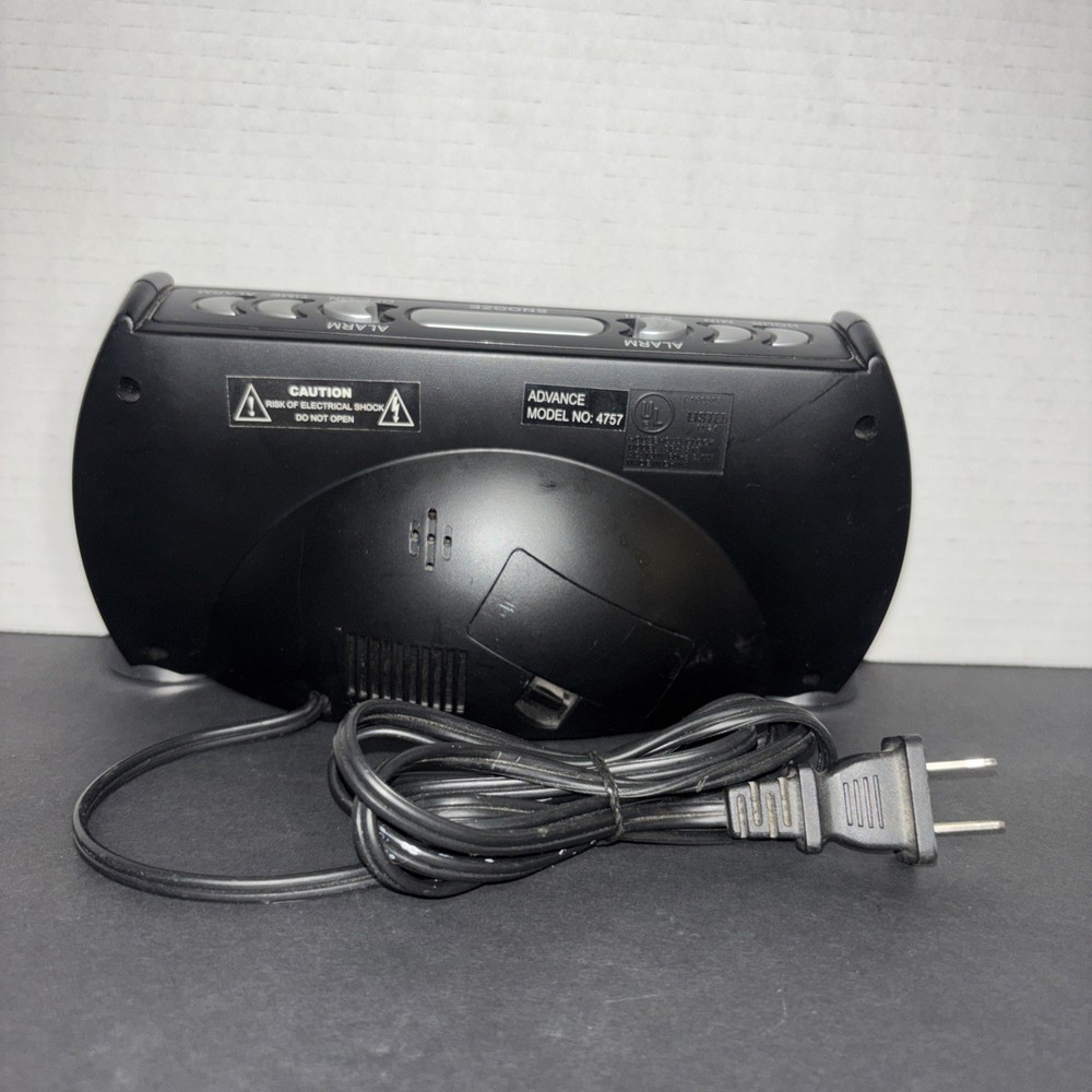 Advance Model No:4757 Digital Alarm Clock