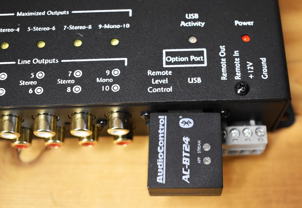 Audio Control DM-810 Processor & Audio Connect AC-BT24 Bluetooth Programmer