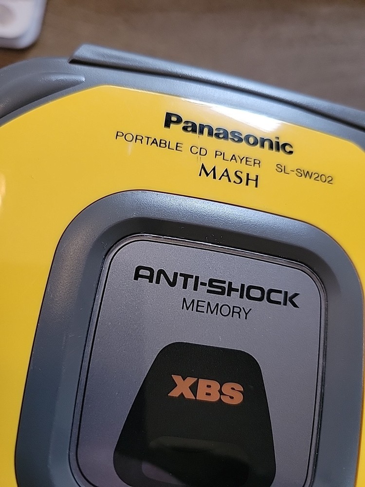 Panasonic ShockWave Portable CD Player Walkman SL-SW202