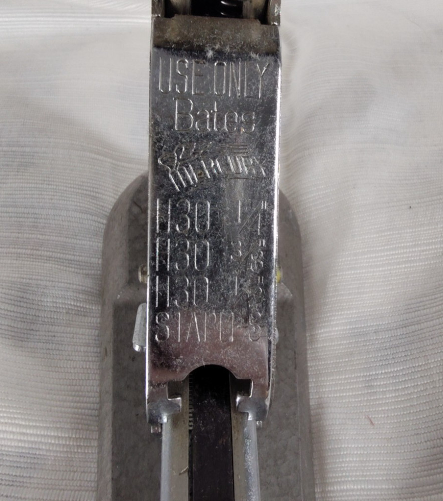 Vintage The Bates MFG. Bates Mercury H30 Stapler