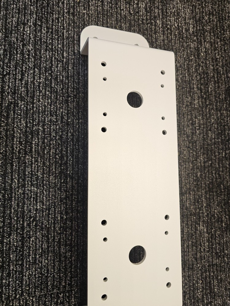 Broadsight Systems BMT-2NEZA4 Dual Mount Camera Bracket; Signal White