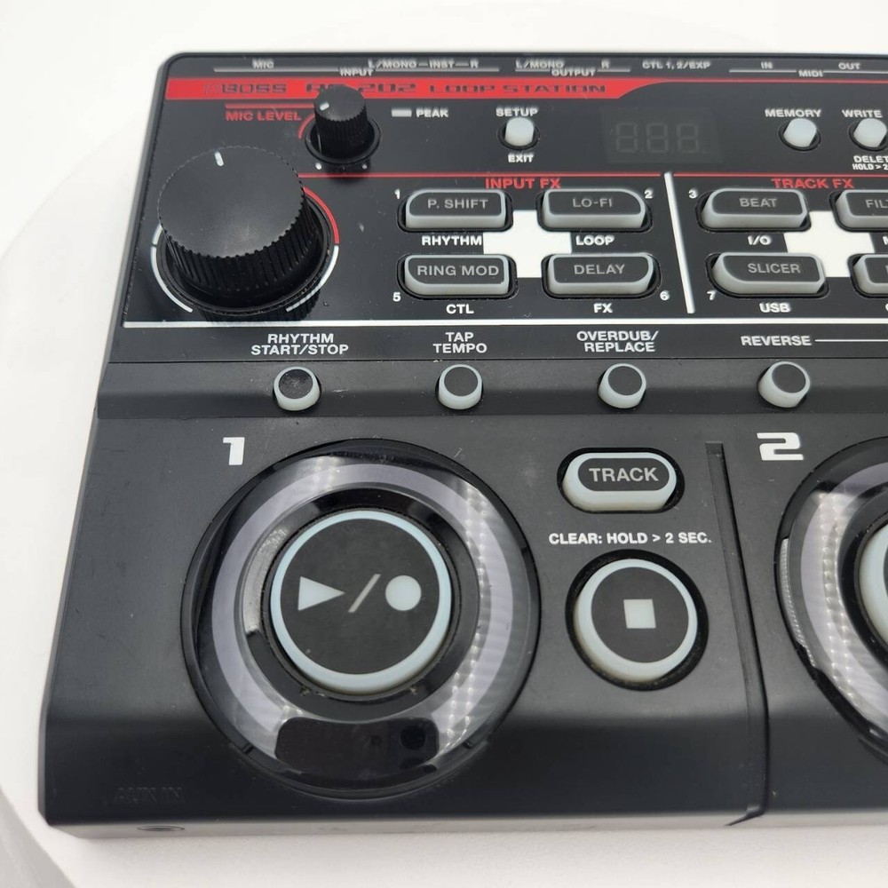 BOSS RC-202 Loop Station Tabletop Multi-Effects Pedal Tested Good Condition