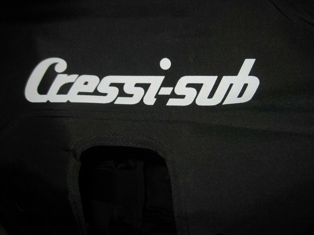 CRESSI-SUB ACQUAPRO 3 Buoyancy Compensator Size: MEDIUM