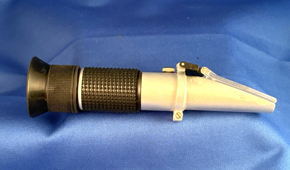 Handheld Refractometer