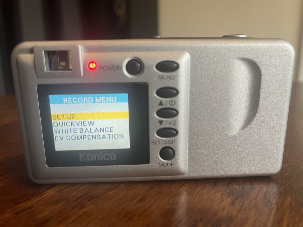 Konica KD-100 1.3MP Compact Digital Camera Silver Fully Tested VGC + Case