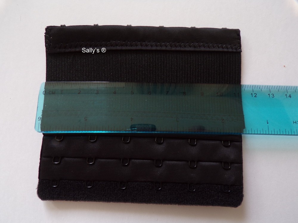 6 HOOKS 3 POSITIONS Sally’s ® ELASTICATED BRA EXTENDER