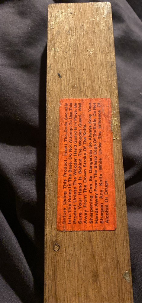 Smith's Sure Sharp Ceramic Sharpening Rods w/Wood Base