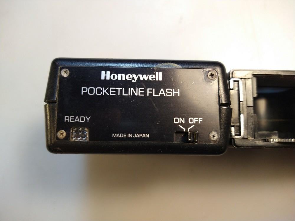 Honeywell Pocketline 100 Camera With Flash CF