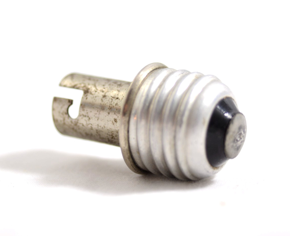 GRAFLEX / HEILAND 2 INCH CAMERA FLASH SOCKET FLASH BULB HOLDER