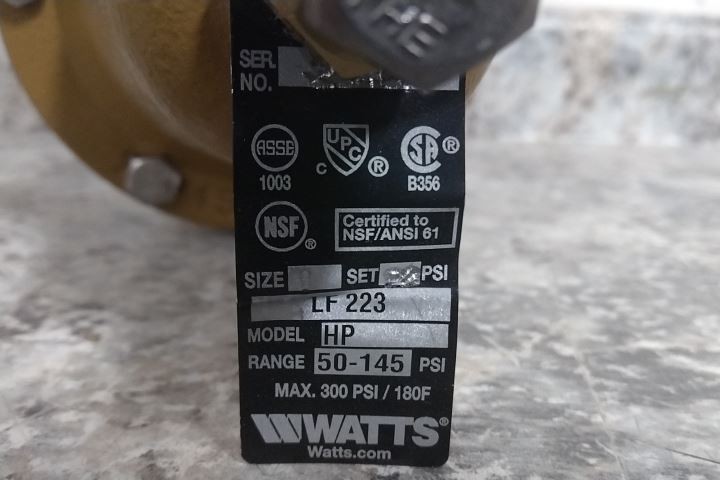 Watts 1 LF 223 1 In NPT x NPT Connection Brass Water Pressure Reducing Valve