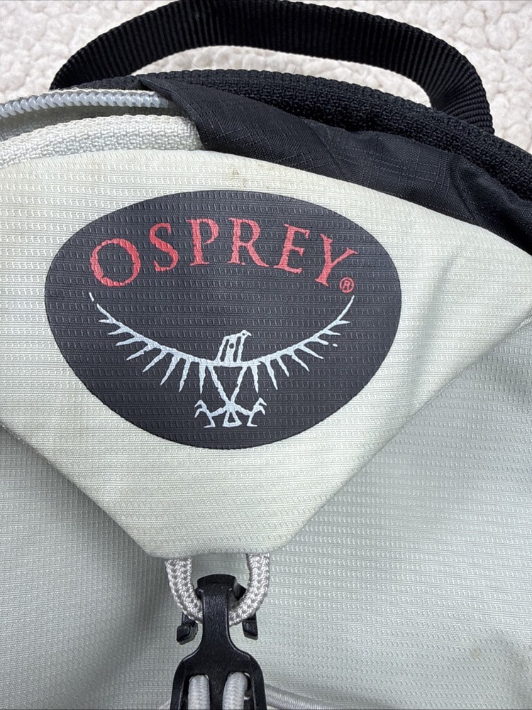 Osprey Rev 1.5 hydration pack in Grey Without Bladder
